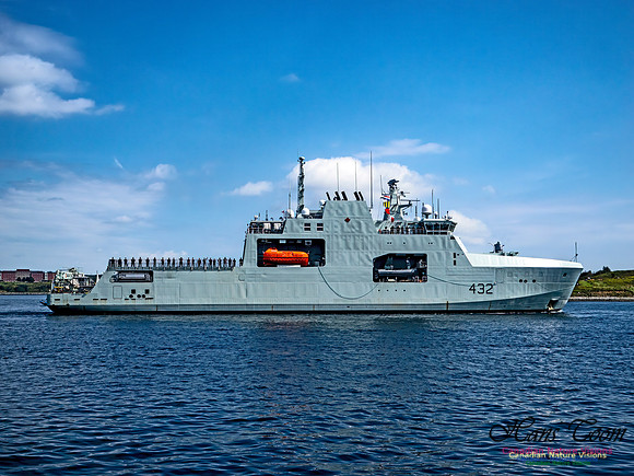HMCS Max Bernays 103