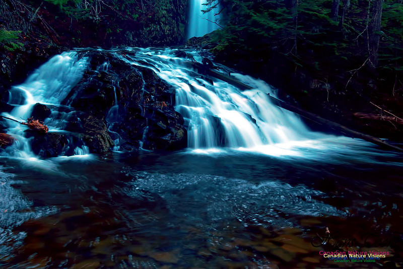 Moving Water 1003